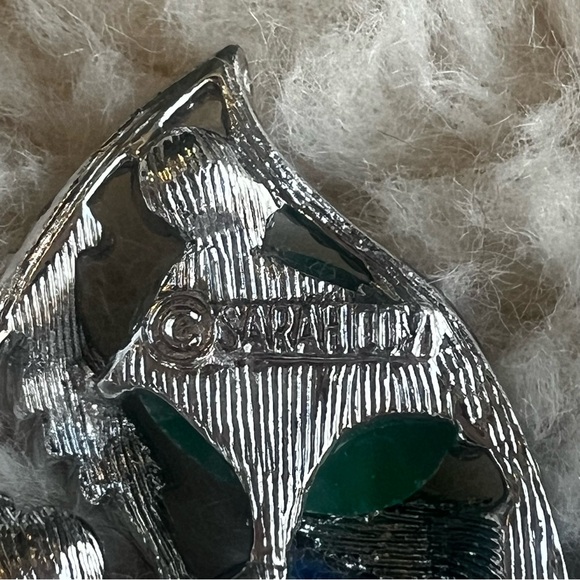 Sarah Coventry Vintage Silver Toned Leaf Brooch - Picture 8 of 13